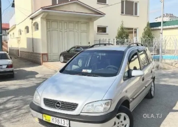 Opel Zafira,  1999