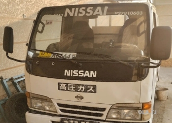 Бортовой автомобиль Nissan Atlas, 1999