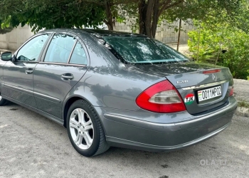 Mercedes-Benz E-Класс,  2008