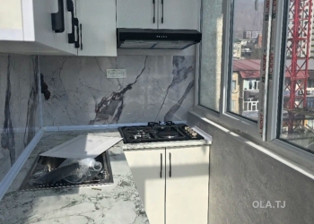 4 комнатная квартира, 6, 100 м²