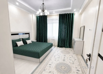 2 комнатная квартира, 8 этаж, 77 м²