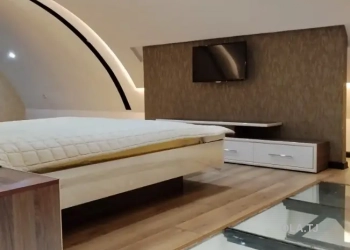 4 комнатная квартира, 10 этаж, 245 м²