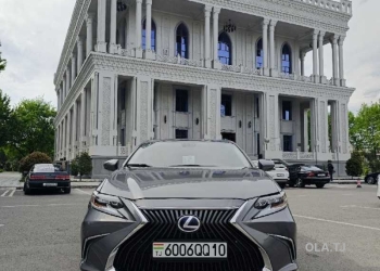 Lexus ES,  2015