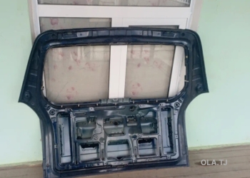 Дверь багажника от Opel Zafira