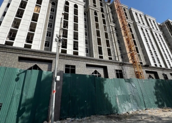 3 комнатная квартира, 10 этаж, 105 м²