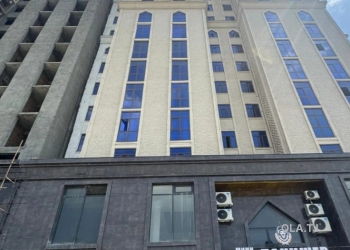 Помещение под магазин / салон, 464м², Сино