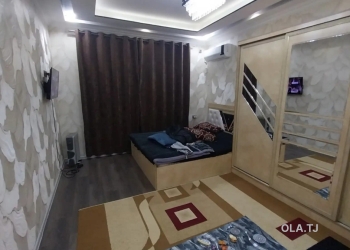 3 комнатная квартира, 3 этаж, 80 м²