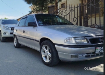 Opel Astra F,  1992