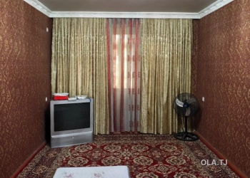 4 комнатная квартира, 8, 100 м²