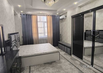 2 комнатная квартира, 13 этаж, 80 м²