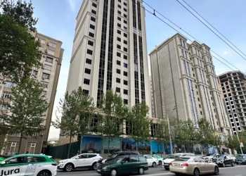 Помещение под свободное назначение, 665м², Айни 19А, напротив Хукумата Шохмансур