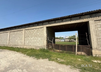 Земельный участок с постройкой на продажу, 12 соток