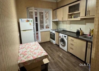 Комната в 4 комнатной квартире, 7/,