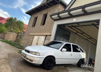 Daewoo Nexia,  1995