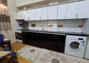 1 комнатная квартира, Цокольный этаж, 42 м²
