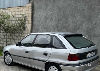 Opel Astra F,  1991