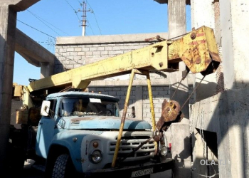 Автокран зил 7т