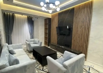 2 комнатная квартира, 2 этаж, 77м²