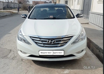 Hyundai Sonata,  2010