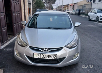 Hyundai Elantra,  2011