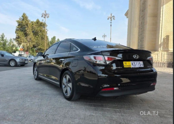 Hyundai Sonata,  2016