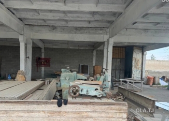 Офис в аренду, В бизнес-центре, 250 м²