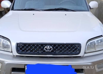 Toyota RAV4,  1998