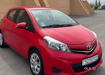 Toyota Yaris,  2011