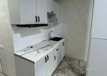 Комната в 1 комнатной квартире, Цокольный,