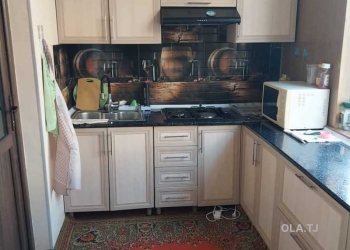 3 комнатная квартира, 2 этаж, 76 м²