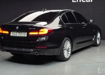 BMW 5 серия,  2018
