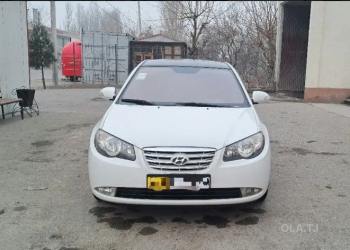 Hyundai Avante,  2010