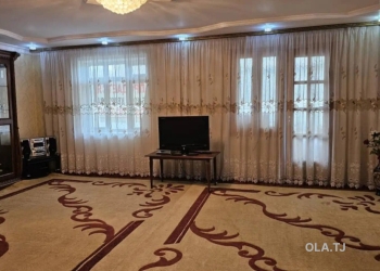 5 комнатная квартира, 3 этаж, 105 м²
