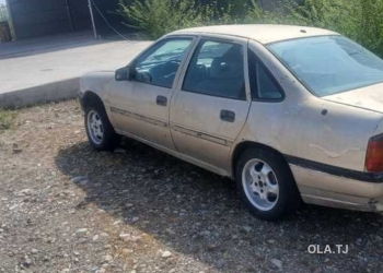 Opel Vectra ,  1991 на запчасти