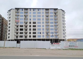 4 комнатная квартира, 7, 144 м²