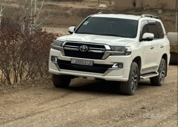 Toyota Land Cruiser,  2013
