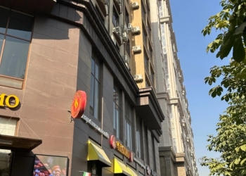 4 комнатная квартира, 4 этаж, 180 м²