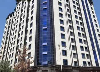 3 комнатная квартира, 15 этаж, 94 м²