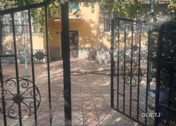 3 комнатная квартира, 2 этаж, 80 м²
