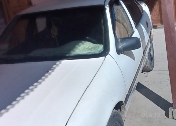 Opel Vectra A,  1990