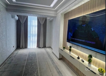 3 комнатная квартира, 8 этаж, 76 м²