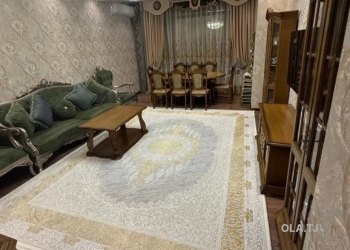 4 комнатная квартира, 5 этаж, 161 м²
