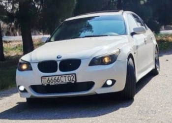 BMW 5 серия,  2005