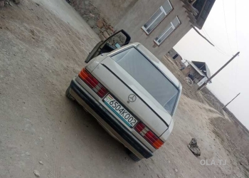 Mercedes-Benz W124,  1987
