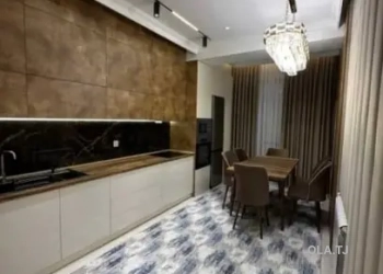 3 комнатная квартира, 1 этаж, 85 м²