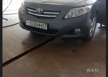 Toyota Corolla,  2010