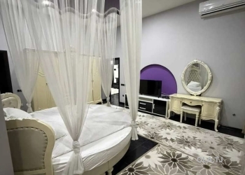 3 комнатная квартира, 1 этаж, 153 м²
