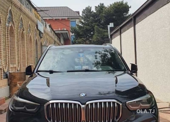 BMW X5,  2020
