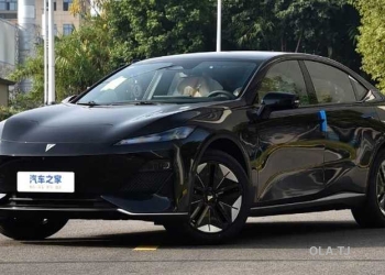 Changan Deepal SL03,  2025