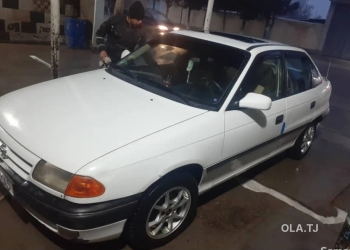 Opel Astra F,  1992